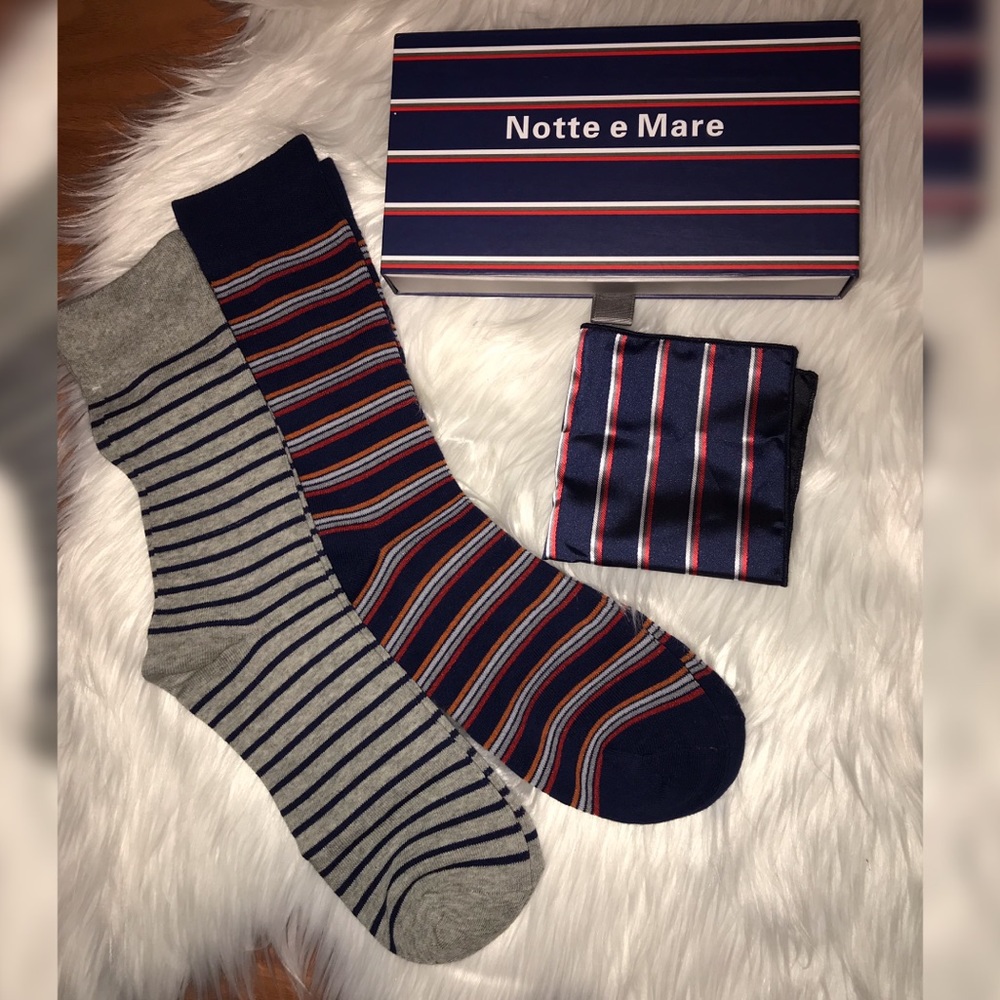 Men’s Sock & Handkerchief Set - Picture 2 of 4